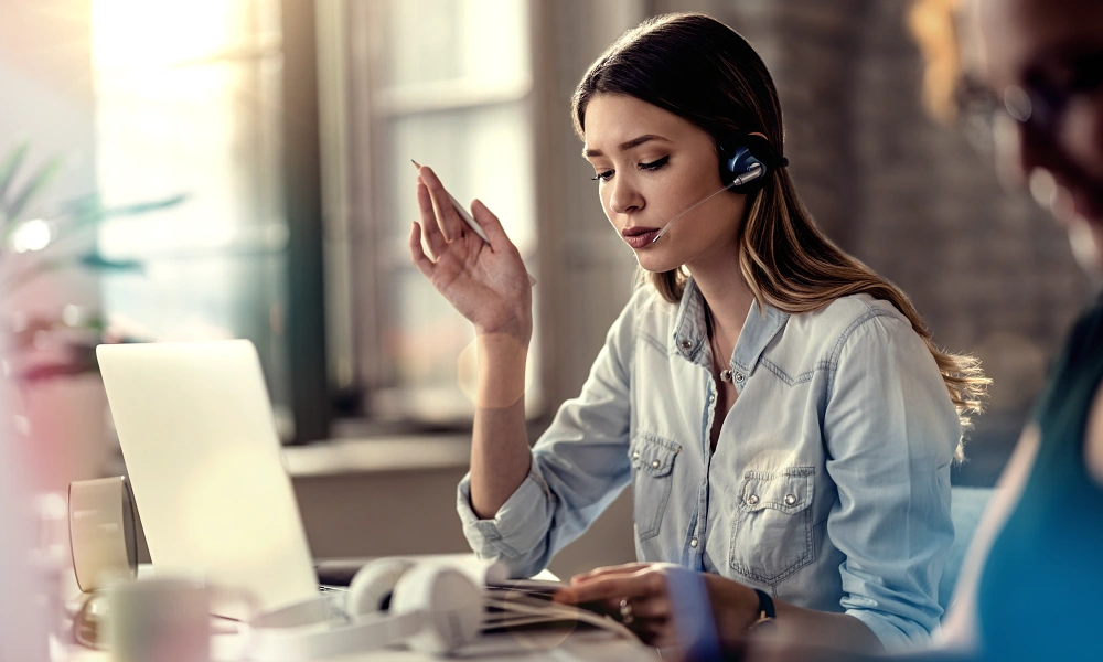 Paradigm Shift Consulting - Customer Service Complaints GDP - Blog - woman-handling-customer-service-complaint-in-office